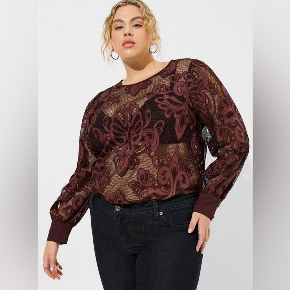 NWT Torrid Mesh with Embroidered Long Sleeve Blouse Sassafras Size 0/L/12